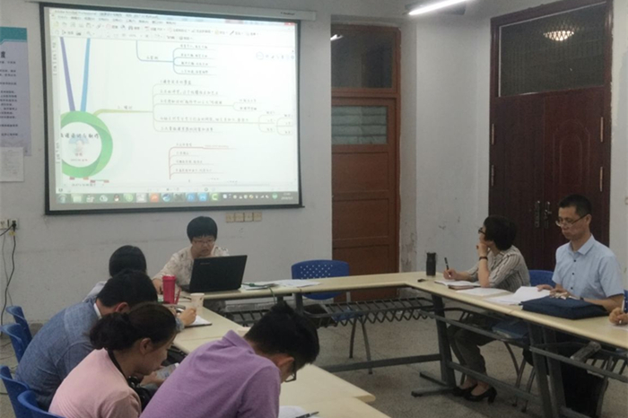 1527845173798110.jpg 汤春妮_副本.jpg