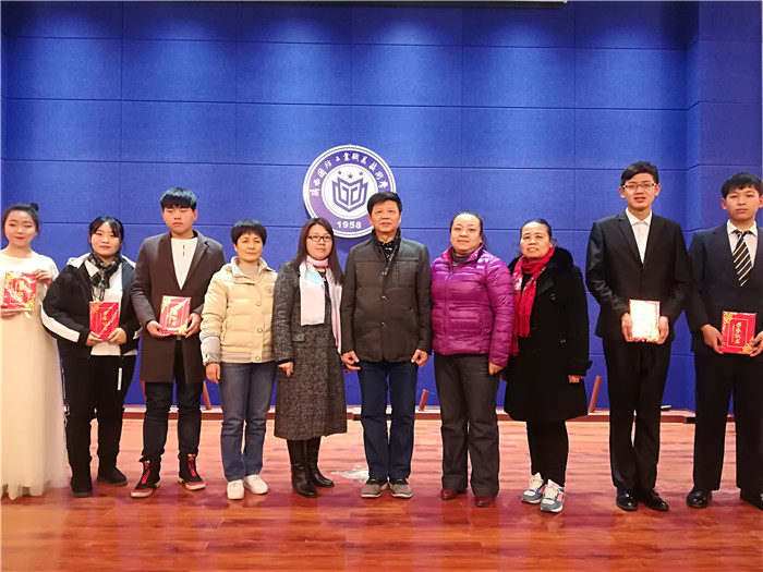 1515029635768805.jpg IMG_20180102_204906.jpg