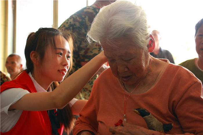 1529044592969075.jpg 2.jpg